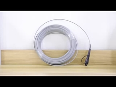 SC APCパッチコードとロール室内外ドロップファイバーケーブル自立サポート